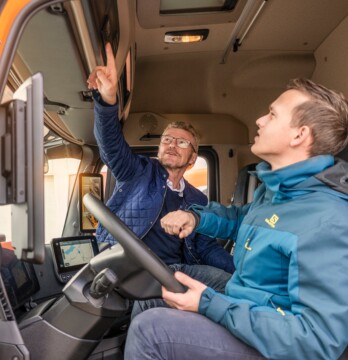 Les in vrachtwagen